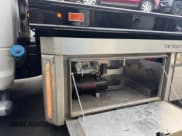 ✅ 2022 Ram 5500 Tradesman • VIN: 3C7WRNDL2NG103315 • Lot: 59128405. Listed on Copart with 125,574 mi. Free auction sales archive from the USA and detailed vehicle history report at DreamBid. Image 9.