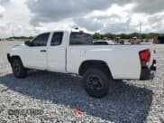 ✅ 2022 Toyota Tacoma SR • VIN: 3TYRX5GN6NT061010 • Lot: 59031405. Wystawiony na Copart z przebiegiem 55 704 mil. Bezpłatny archiwum sprzedaży aukcyjnych z USA i szczegółowy raport historii pojazdu na DreamBid. Zdjęcie 2.