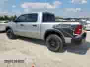 2025 Ram 1500 Rebel z VIN 1C6SRFLP5SN521500, wystawiony jako Copart lot #84731065 z przebiegiem 15 845 mil mil oraz Szkoda całkowita • Salvage title. Historia ofert i sprzedaży dostępna na DreamBid. Obrazek 2.