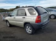 ✅ 2007 Kia Sportage EX • VIN: KNDJE723577443980 • Лот: 86318105. Опубликован ранее на Copart с пробегом 112 728 миль. Бесплатный доступ к архиву аукционных продаж из США и подробный отчёт об истории автомобиля на DreamBid. Изображение 2.