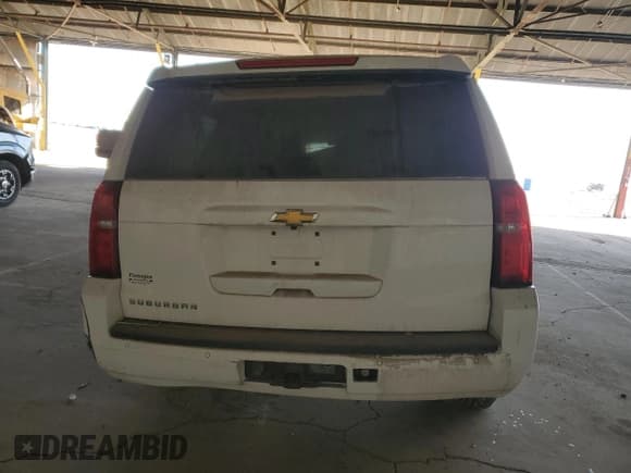 ✅ 2015 Chevrolet Suburban LT • VIN: 1GNSCJKC3FR585391 • Лот: 88498085. Опубликован ранее на Copart с пробегом Не указан. Бесплатный доступ к архиву аукционных продаж из США и подробный отчёт об истории автомобиля на DreamBid. Изображение 6.