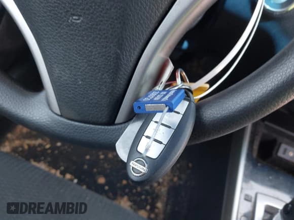 ✅ 2014 Nissan Altima SV • VIN: 1N4AL3AP4EC155395 • Lot: 42714096. Listed on IAAI with 123,138 mi. Free auction sales archive from the USA and detailed vehicle history report at DreamBid. Image 11.