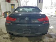 ✅ 2016 BMW 6 Series 650i xDrive • VIN: WBA6D6C54GGF94702 • Лот: 96414025. Опубликован ранее на Copart с пробегом 155 112 миль. Бесплатный доступ к архиву аукционных продаж из США и подробный отчёт об истории автомобиля на DreamBid. Изображение 6.