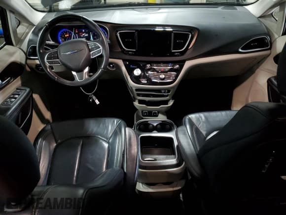 ✅ 2018 Chrysler Pacifica Touring L Plus • VIN: 2C4RC1EG7JR157252 • Lot: 81389925. Listed on Copart with 125,569 mi. Free auction sales archive from the USA and detailed vehicle history report at DreamBid. Image 8.