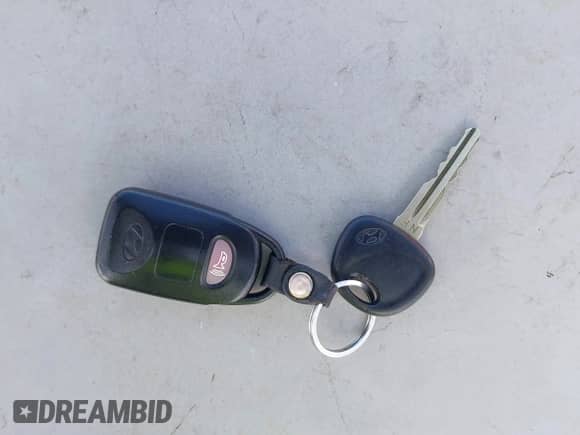 2009 Hyundai Sonata GLS with VIN 5NPET46C19H470401, listed as a IAAI auction lot 43589911 with 84,360 mi miles and . Bid and sale history available at DreamBid. Image 11.