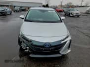 ✅ 2022 Toyota Prius LE • VIN: JTDKAMFP8N3222826 • Lot: 93900645. Listed on Copart with 25,650 mi. Free auction sales archive from the USA and detailed vehicle history report at DreamBid. Image 5.