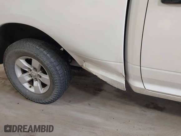 2016 Ram 1500 Express with VIN 1C6RR7FT8GS124465, listed as a IAAI auction lot 42553799 with 202,955 mi miles and . Bid and sale history available at DreamBid. Image 6.