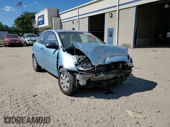 2009 Hyundai Accent Auto GS with VIN KMHCM36CX9U132527, listed as a Copart auction lot 82333225 with 219,260 mi miles and Salvage title. Bid and sale history available at DreamBid. Image 13.