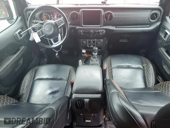 ✅ 2021 Jeep Wrangler Unlimited Sahara Altitude • VIN: 1C4HJXEG6MW620675 • Lot: 60937435. Listed on Copart with 46,013 mi. Free auction sales archive from the USA and detailed vehicle history report at DreamBid. Image 8.