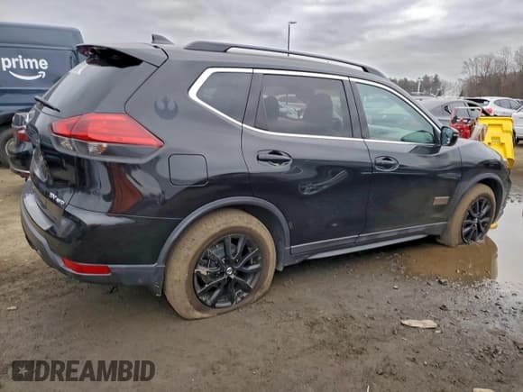 ✅ 2017 Nissan Rogue SL • VIN: 5N1AT2MV6HC756824 • Лот: 93869025. Опубликован ранее на Copart с пробегом 85 541 миль. Бесплатный доступ к архиву аукционных продаж из США и подробный отчёт об истории автомобиля на DreamBid. Изображение 3.