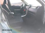 ✅ 2008 Suzuki Grand Vitara • VIN: JS3TE941984101615 • Lot: 41537613. Wystawiony na IAAI z przebiegiem 162 786 mil. Bezpłatny archiwum sprzedaży aukcyjnych z USA i szczegółowy raport historii pojazdu na DreamBid. Zdjęcie 5.