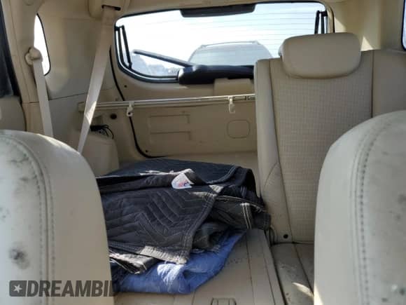 2007 Hyundai Tucson SE z VIN KM8JN72D77U483564, wystawiony jako Copart lot #75153254 z przebiegiem Nie podano mil oraz Szkoda całkowita • Salvage title. Historia ofert i sprzedaży dostępna na DreamBid. Obrazek 10.