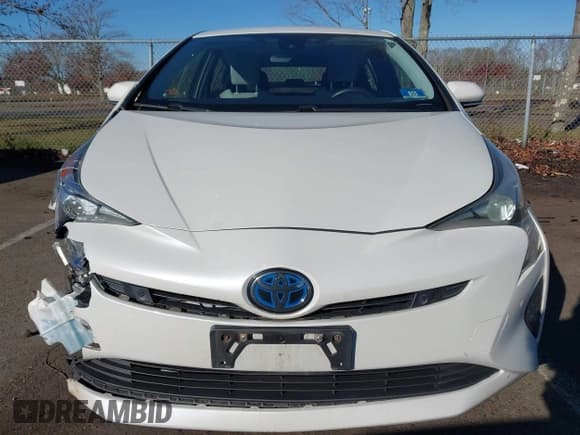 ✅ 2018 Toyota Prius Two • VIN: JTDKBRFU8J3066748 • Lot: 43765334. Listed on IAAI with 102,218 mi. Free auction sales archive from the USA and detailed vehicle history report at DreamBid. Image 6.