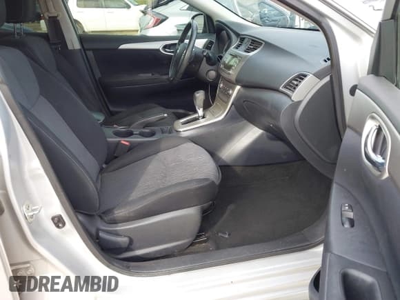 ✅ 2014 Nissan Sentra S • VIN: 3N1AB7AP3EY302739 • Lot: 42320957. Listed on IAAI with 129,433 mi. Free auction sales archive from the USA and detailed vehicle history report at DreamBid. Image 5.