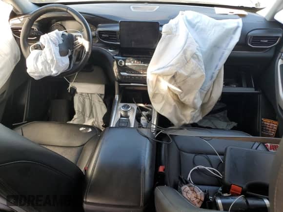 2021 Ford Explorer Limited with VIN 1FMSK8FH9MGC14573, listed as a Copart auction lot 80588935 with Not provided miles and Salvage title. Bid and sale history available at DreamBid. Image 8.