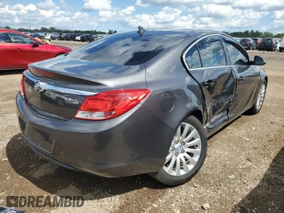 ✅ 2011 Buick Regal CXL RL2 • VIN: W04GP5EC7B1003849 • Lot: 70834635. Wystawiony na Copart z przebiegiem 105 807 mil. Bezpłatny archiwum sprzedaży aukcyjnych z USA i szczegółowy raport historii pojazdu na DreamBid. Zdjęcie 3.