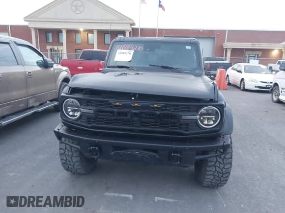 ✅ 2021 Ford Bronco • VIN: 1FMEE5DH0MLA77066 • Лот: 41889270. Опубликован ранее на IAAI с пробегом 62 610 миль. Бесплатный доступ к архиву аукционных продаж из США и подробный отчёт об истории автомобиля на DreamBid. Изображение 12.