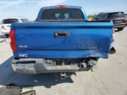 ✅ 2018 Toyota Tundra SR5 • VIN: 5TFDW5F13JX717899 • Лот: 81324005. Опубликован ранее на Copart с пробегом 102 109 миль. Бесплатный доступ к архиву аукционных продаж из США и подробный отчёт об истории автомобиля на DreamBid. Изображение 6.