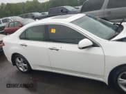 ✅ 2013 Acura TSX • VIN: JH4CU2F4XDC009735 • Lot: 42908278. Listed on IAAI with Not provided. Free auction sales archive from the USA and detailed vehicle history report at DreamBid. Image 13.