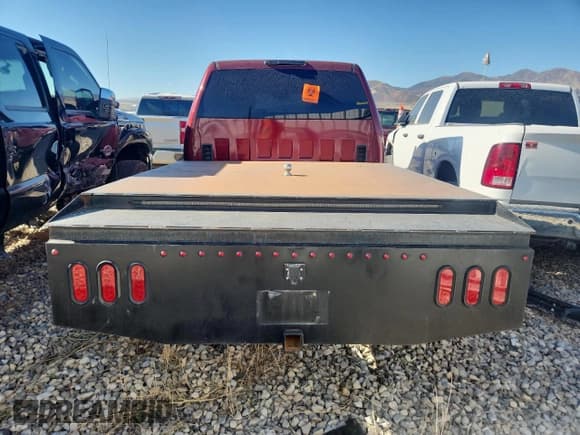 ✅ 2009 Chevrolet Silverado 2500HD LTZ • VIN: 1GCHK63679F150942 • Лот: 81745605. Опубликован ранее на Copart с пробегом 222 219 миль. Бесплатный доступ к архиву аукционных продаж из США и подробный отчёт об истории автомобиля на DreamBid. Изображение 6.