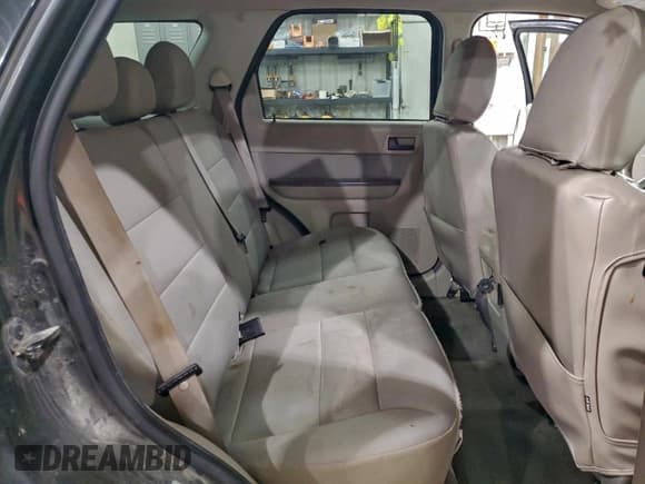 ✅ 2011 Ford Escape XLT • VIN: 1FMCU9D78BKB99234 • Лот: 95567345. Опубликован ранее на Copart с пробегом 231 521 миль. Бесплатный доступ к архиву аукционных продаж из США и подробный отчёт об истории автомобиля на DreamBid. Изображение 11.