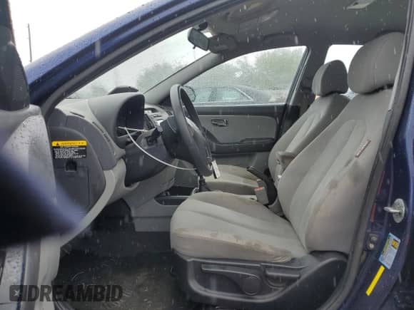 2010 Hyundai Elantra GLS z VIN KMHDU4ADXAU934185, wystawiony jako Copart lot #71699224 z przebiegiem 224 739 mil mil oraz Szkoda całkowita • Salvage title. Historia ofert i sprzedaży dostępna na DreamBid. Obrazek 7.