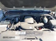 ✅ 2004 Chevrolet Suburban LT • VIN: 1GNEC16Z34J158980 • Lot: 43907498. Wystawiony na IAAI z przebiegiem 182 526 mil. Bezpłatny archiwum sprzedaży aukcyjnych z USA i szczegółowy raport historii pojazdu na DreamBid. Zdjęcie 10.