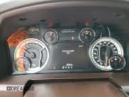 ✅ 2018 Ram 2500 Big Horn • VIN: 3C6UR5MJXJG117001 • Lot: 48939635. Wystawiony na Copart z przebiegiem 96 332 mil. Bezpłatny archiwum sprzedaży aukcyjnych z USA i szczegółowy raport historii pojazdu na DreamBid. Zdjęcie 9.