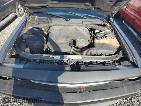 ✅ 2012 Dodge Challenger SXT • VIN: 2C3CDYAG9CH285877 • Lot: 74043864. Wystawiony na Copart z przebiegiem Nie podano. Bezpłatny archiwum sprzedaży aukcyjnych z USA i szczegółowy raport historii pojazdu na DreamBid. Zdjęcie 11.