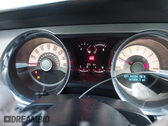 ✅ 2012 Ford Mustang GT Premium • VIN: 1ZVBP8CF8C5282296 • Lot: 42978112. Listed on IAAI with 167,328 mi. Free auction sales archive from the USA and detailed vehicle history report at DreamBid. Image 7.