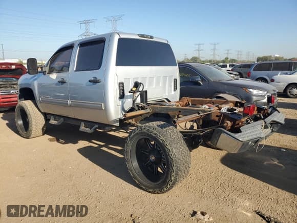✅ 2012 Chevrolet Silverado 1500 LT • VIN: 1GCPKSE79CF137501 • Lot: 81272905. Listed on Copart with 150,782 mi. Free auction sales archive from the USA and detailed vehicle history report at DreamBid. Image 2.