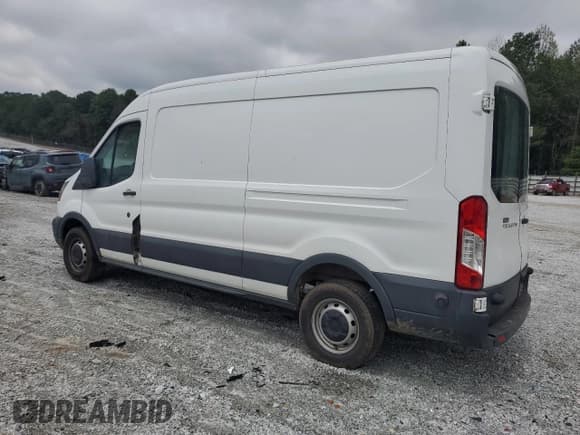 ✅ 2017 Ford Transit • VIN: 1FTYR2CM1HKB02605 • Lot: 59355545. Listed on Copart with Not provided. Free auction sales archive from the USA and detailed vehicle history report at DreamBid. Image 2.