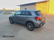 ✅ 2018 Mitsubishi Outlander SE • VIN: JA4AP3AW4JU012239 • Lot: 96838055. Listed on Copart with 150,628 mi. Free auction sales archive from the USA and detailed vehicle history report at DreamBid. Image 3.