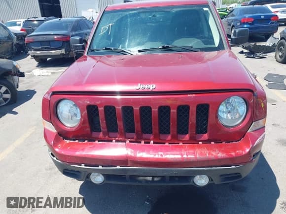 ✅ 2017 Jeep Patriot High Altitude • VIN: 1C4NJRFB5HD162520 • Lot: 42616178. Listed on IAAI with 76,724 mi. Free auction sales archive from the USA and detailed vehicle history report at DreamBid. Image 12.