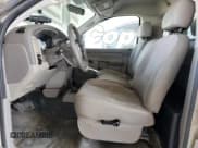 ✅ 2005 Dodge 2500 ST • VIN: 3D7KS26D15G806379 • Lot: 60137585. Wystawiony na Copart z przebiegiem 122 103 mil. Bezpłatny archiwum sprzedaży aukcyjnych z USA i szczegółowy raport historii pojazdu na DreamBid. Zdjęcie 7.