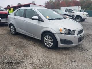 ✅ 2013 Chevrolet Sonic LS • VIN: 1G1JA5SH1D4249139 • Lot: 43426575. Listed on IAAI with 178,397 mi. Free auction sales archive from the USA and detailed vehicle history report at DreamBid. Image 1.