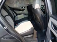 ✅ 2018 Land Rover Range Rover Velar R-Dynamic HSE • VIN: SALYM2RV3JA702111 • Lot: 42402054. Listed on IAAI with 86,000 mi. Free auction sales archive from the USA and detailed vehicle history report at DreamBid. Image 8.