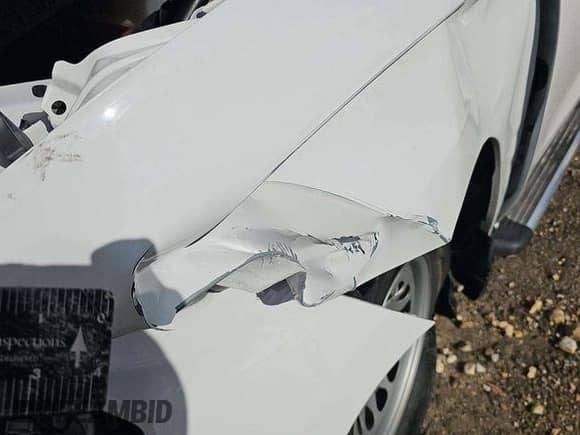 2023 Chevrolet Silverado 1500 Work Truck z VIN 1GCUDAED3PZ183973, wystawiony jako IAAI lot #43624318 z przebiegiem 66 196 mil mil oraz . Historia ofert i sprzedaży dostępna na DreamBid. Obrazek 34.