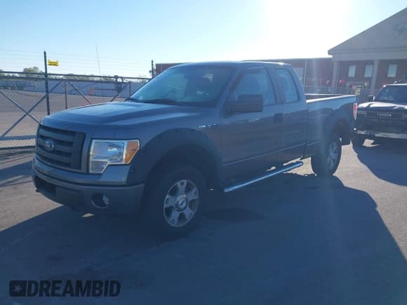 ✅ 2010 Ford F-150 XL • VIN: 1FTEX1EW7AFD37574 • Лот: 43583948. Опубликован ранее на IAAI с пробегом 134 682 миль. Бесплатный доступ к архиву аукционных продаж из США и подробный отчёт об истории автомобиля на DreamBid. Изображение 2.
