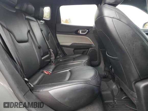 ✅ 2023 Jeep Compass Limited • VIN: 3C4NJDCN8PT522535 • Лот: 91086805. Опубликован ранее на Copart с пробегом 45 774 миль. Бесплатный доступ к архиву аукционных продаж из США и подробный отчёт об истории автомобиля на DreamBid. Изображение 11.