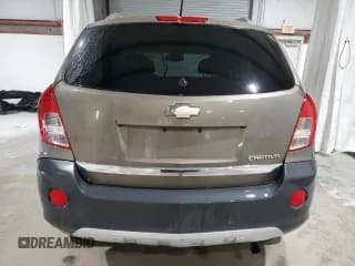 ✅ 2015 Chevrolet Captiva Sport LS • VIN: 3GNAL2EKXFS508051 • Lot: 48174855. Wystawiony na Copart z przebiegiem 112 149 mil. Bezpłatny archiwum sprzedaży aukcyjnych z USA i szczegółowy raport historii pojazdu na DreamBid. Zdjęcie 6.