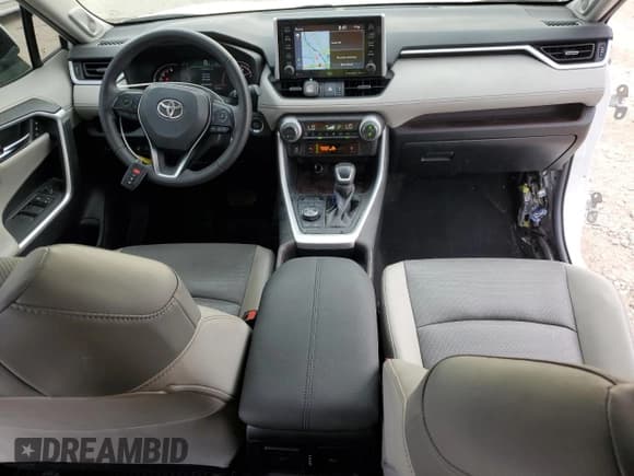 ✅ 2021 Toyota RAV4 Limited • VIN: 2T3N1RFV2MW244518 • Lot: 80688985. Listed on Copart with 62,383 mi. Free auction sales archive from the USA and detailed vehicle history report at DreamBid. Image 8.