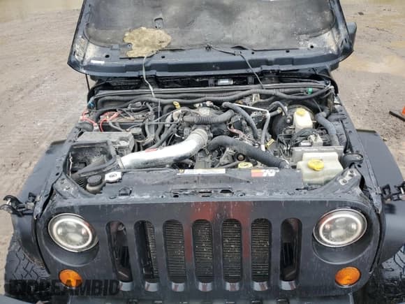 ✅ 2007 Jeep Wrangler Sahara • VIN: 1J4FA54137L224275 • Lot: 89448275. Listed on Copart with 182,692 mi. Free auction sales archive from the USA and detailed vehicle history report at DreamBid. Image 12.
