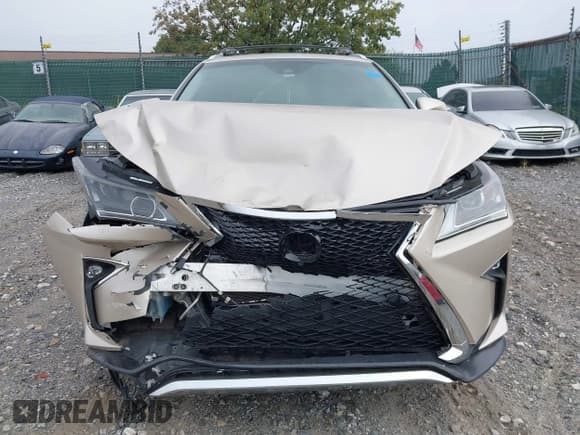 ✅ 2017 Lexus RX 450h • VIN: 2T2BGMCA2HC013703 • Лот: 43201412. Опубликован ранее на IAAI с пробегом 139 161 миль. Бесплатный доступ к архиву аукционных продаж из США и подробный отчёт об истории автомобиля на DreamBid. Изображение 6.