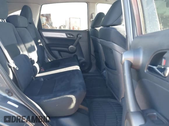 ✅ 2011 Honda CR-V SE • VIN: 5J6RE4H40BL088437 • Lot: 43911422. Listed on IAAI with 204,958 mi. Free auction sales archive from the USA and detailed vehicle history report at DreamBid. Image 8.