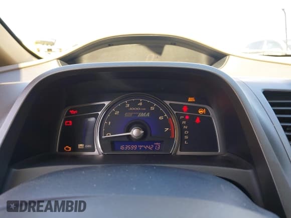 ✅ 2008 Honda Civic • VIN: JHMFA36238S022963 • Lot: 43525533. Listed on IAAI with 163,599 mi. Free auction sales archive from the USA and detailed vehicle history report at DreamBid. Image 7.