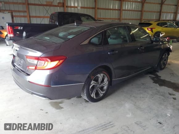 ✅ 2019 Honda Accord EX • VIN: 1HGCV1F4XKA008300 • Lot: 90002555. Listed on Copart with 88,623 mi. Free auction sales archive from the USA and detailed vehicle history report at DreamBid. Image 3.