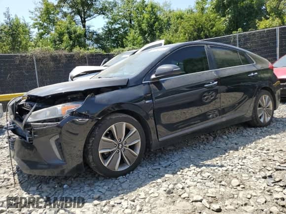 2017 Hyundai Ioniq Limited с VIN KMHC85LC7HU048975, выставлен на аукционе Copart как лот 65923184 с пробегом 150 592 миль миль и Списание • Salvage title. История ставок и продаж доступна на DreamBid. Изображение 1.