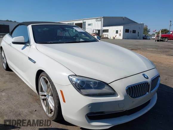 ✅ 2012 BMW 6 Series 650i • VIN: WBALZ3C54CDL72804 • Lot: 43263041. Wystawiony na IAAI z przebiegiem 78 255 mil. Bezpłatny archiwum sprzedaży aukcyjnych z USA i szczegółowy raport historii pojazdu na DreamBid. Zdjęcie 1.