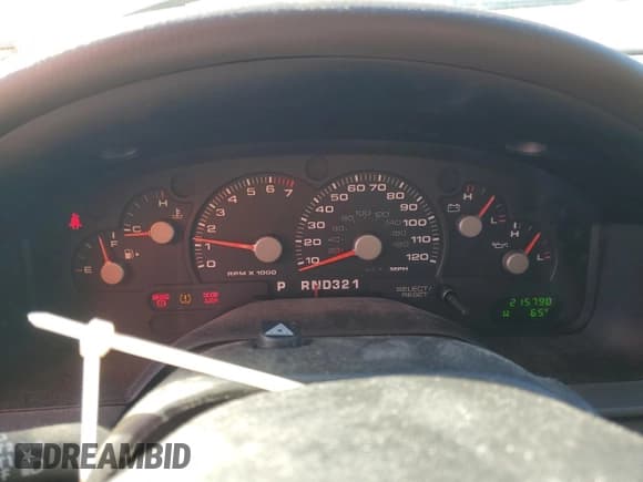 ✅ 2004 Ford Explorer XLT • VIN: 1FMZU73K94ZA71079 • Лот: 87122655. Опубликован ранее на Copart с пробегом 215 790 миль. Бесплатный доступ к архиву аукционных продаж из США и подробный отчёт об истории автомобиля на DreamBid. Изображение 9.